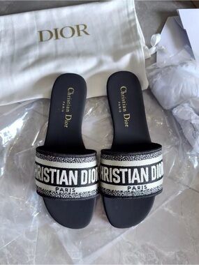 Dior Christian Slides